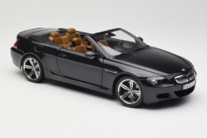 BMW M6 E64 Cabriolet Sapphire Black Kyosho 1:18 80430417424 Metall — Bild 7 von 9