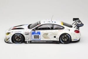 BMW M6 GT3 F13 #100 Schubert Motorsport J. Edwards / J. Klingmann 24h Nürburgring 2016 Minichamps 1:18 155162611 Metall — Bild 3 von 6