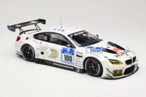 BMW M6 GT3 F13 #100 Schubert Motorsport J. Edwards / J. Klingmann 24h Nürburgring 2016 Minichamps 1:18 155162611 Metall — Bild 4 von 6