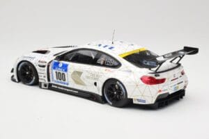BMW M6 GT3 F13 #100 Schubert Motorsport J. Edwards / J. Klingmann 24h Nürburgring 2016 Minichamps 1:18 155162611 Metall — Bild 5 von 6