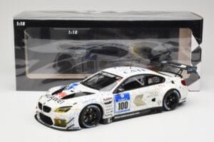 BMW M6 GT3 F13 #100 Schubert Motorsport J. Edwards / J. Klingmann 24h Nürburgring 2016 Minichamps 1:18 155162611 Metall — Bild 6 von 6