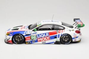 BMW M6 GT3 F13 #96 Turner Motorsport B. Auberlen / R. Foley Class Winner Petit Le Mans 2019 Minichamps 1:18 153192696 Metall — Bild 3 von 6