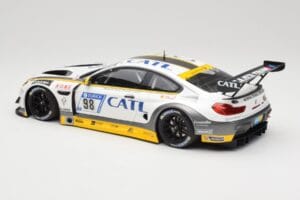 BMW M6 GT3 F13 #98 Rowe Racing M. Palttala / N. Catsburg 2nd Place 24 Hours of Nürburgring 2017 Minichamps 1:18 155172698 Met — Bild 5 von 6