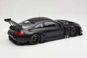 BMW M6 GT3 F13 Plain Body Version Matte Black Minichamps 1:18 155162610 Metall — Bild 2 von 6