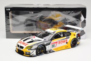 BMW M6 GT3 Rowe Racing #98 M. Wittmann / T. Blomqvist / P. Eng 4th Place 24 Hours Nurburgring 2020 Minichamps 1:18 155202698  — Bild 6 von 6