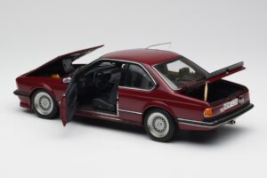 BMW M635 CSi E24 Karmin Rot AUTOart 1:18 70528 Metall — Bild 5 von 8