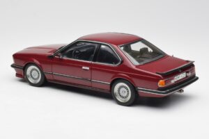BMW M635 CSi E24 Karmin Rot AUTOart 1:18 70528 Metall — Bild 7 von 8