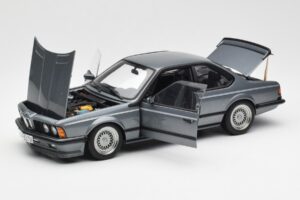 BMW M635 CSi E24 Shadow Line Delphin Metallic AUTOart 1:18 70529 Metall — Bild 2 von 8