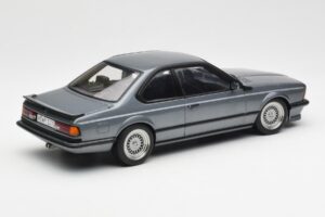 BMW M635 CSi E24 Shadow Line Delphin Metallic AUTOart 1:18 70529 Metall — Bild 3 von 8