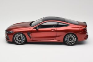 BMW M8 F91 Convertible Storm Bay Metallic Minichamps 1:18 110029020 Metall — Bild 4 von 8