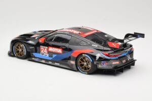 BMW M8 GTE RLL Racing #24 J. Edwards / J. Krohn IMSA GP Road Atlanta 2020 Minichamps 1:18 155202994 Metall — Bild 5 von 6