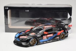 BMW M8 GTE RLL Racing #24 J. Edwards / J. Krohn IMSA GP Road Atlanta 2020 Minichamps 1:18 155202994 Metall — Bild 6 von 6