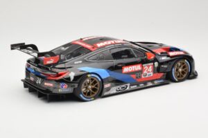 BMW M8 GTE RLL Racing #24 J. Krohn / J. Edwards Class Winners 24 Hours of Daytona 2020 Minichamps 1:18 155202924 Metall — Bild 2 von 6