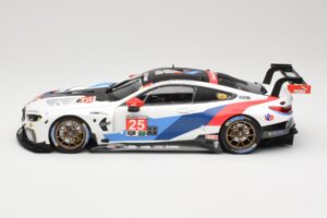 BMW M8 GTE Team RLL C. De Phillippi / B. Auberlen 2nd in Class 12 Hours of Sebring 2018 Minichamps 1:18 155182925 Metall — Bild 3 von 6