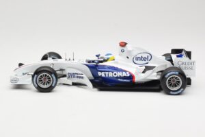 BMW Sauber F1.06 #16 N. Heidfeld Launch Version 2006 Minichamps 1:18 80430413183 Metall — Bild 3 von 6