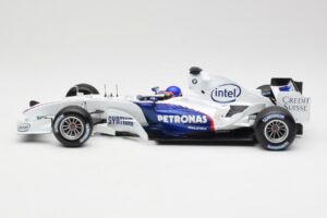 BMW Sauber F1.06 #17 J. Villeneuve Launch Version 2006 Minichamps 1:18 80430413184 Metall — Bild 3 von 6