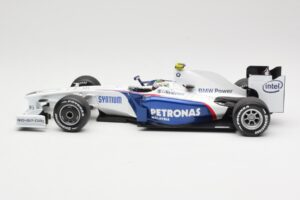 BMW Sauber F1.09 #6 N. Heidfeld Launch Version 2009 Minichamps 1:18 80432154856 Metall — Bild 3 von 7
