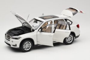 BMW X5 E70 Alpine White Paragon 1:18 PA-97073 Metall — Bild 2 von 8