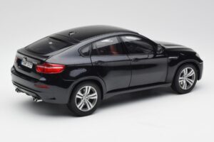 BMW X6 M F86 Schwarz Kyosho 1:18 80432157613 Metall — Bild 3 von 8