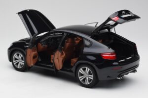 BMW X6 M F86 Schwarz Kyosho 1:18 80432157613 Metall — Bild 5 von 8