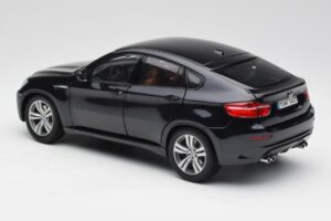BMW X6 M F86 Schwarz Kyosho 1:18 80432157613 Metall — Bild 7 von 8