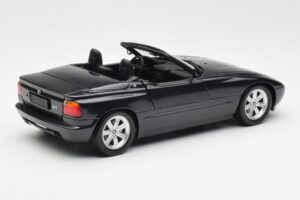 BMW Z1 Schwarz Metallic Minichamps 1:18 180020100 Metall — Bild 3 von 8