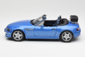 BMW Z3 M Roadster Mit Gepäckträger Blau Metallic UT Models 1:18 20416 Metall — Bild 4 von 8