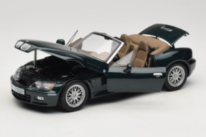 BMW Z3 Roadster 2.8 Dunkelgrün Händler Edition UT Models 1:18 80439411713 Metall — Bild 2 von 8