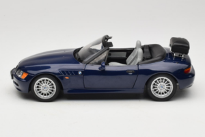 BMW Z3 Roadster Blau Händler Edition UT Models 1:18 80439422186 Metall — Bild 4 von 8