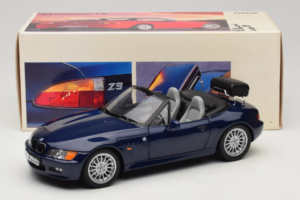 BMW Z3 Roadster Blau Händler Edition UT Models 1:18 80439422186 Metall — Bild 8 von 8