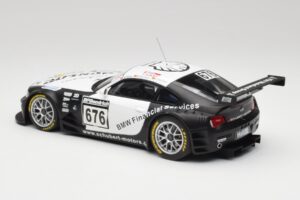 BMW Z4 #676 H. Stuck / J. Hennerici / D. Hurtgen Team Schubert Nürburgring 24 Hours 2006 AUTOart 1:18 80649 Metall — Bild 5 von 6