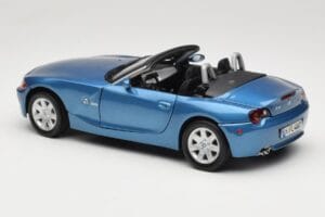 BMW Z4 E85 Blau Metallic Motormax 1:18 73144 Metall — Bild 7 von 8