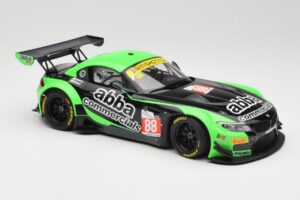 BMW Z4 E89 GT3 #88 Team Abba P. Neary / R. Short British GT Championship 2016 Minichamps 1:18 151162388 Metall — Bild 4 von 6
