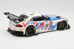 BMW Z4 E89 GT3 #9 Roal Motorsport A. Zanardi / B. Spengler 24 Hours of Spa 2015 Minichamps 1:18 151152309 Metall — Bild 2 von 6