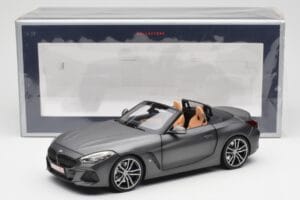 BMW Z4 G29 Grau Metallic Norev 1:18 183270 Metall — Bild 8 von 8