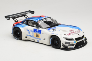 BMW Z4 GT3 #19 Team Schubert J. Muller / D. Muller ADAC 24 Hours Nurburgring 2013 Minichamps 1:18 151132319 Metall — Bild 4 von 6