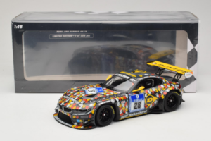 BMW Z4 GT3 #28 Team Walkenhorst J. Stuck / Sandritter ADAC 24 Hours Nurburgring 2014 Minichamps 1:18 151142328 Metall — Bild 6 von 6