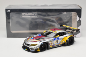 BMW Z4 GT3 #29 VDS Racing Team B. Leinders / F. Paltalla ADAC 24 Hours Nurburgring 2012 Minichamps 1:18 151122329 Metall — Bild 6 von 6