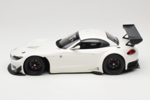 BMW Z4 GT3 E89 Weiß Minichamps 1:18 151122301 Metall — Bild 3 von 6