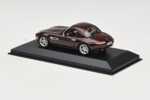 BMW Z8 Braun Hardtop Minichamps 1:43 BMW019 Metall — Bild 3 von 4