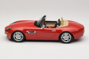 BMW Z8 Rot Minichamps 1:18 155024230 Metall — Bild 3 von 6