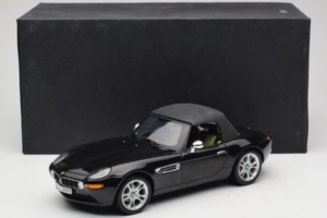 BMW Z8 Schwarz Kyosho 1:18 80439411729 Metall — Bild 8 von 9