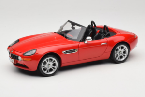 BMW Z8 Rot Kyosho 1:18 80439411730 Metall