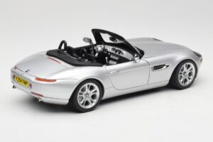 BMW Z8 E52 Cabriolet Silber Kyosho 1:18 80432411551 Metall — Bild 3 von 8