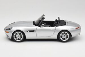 BMW Z8 E52 Cabriolet Silber Kyosho 1:18 80432411551 Metall — Bild 4 von 8