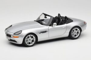 BMW Z8 E52 Cabriolet Silber Kyosho 1:18 80432411551 Metall