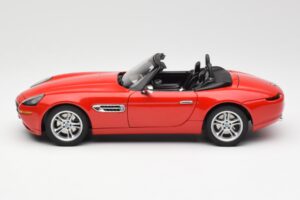 BMW Z8 E52 Rot AUTOart 1:18 70513 Metall — Bild 4 von 8