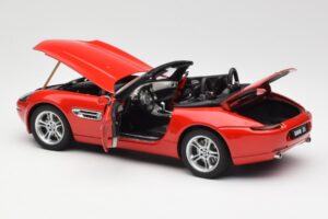 BMW Z8 E52 Rot AUTOart 1:18 70513 Metall — Bild 5 von 8