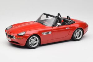 BMW Z8 E52 Rot Metallic Bburago 1:18 18-12032 Metall