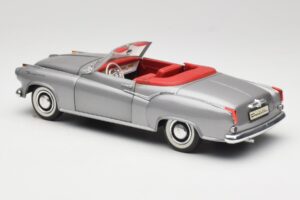 Borgward Isabella Cabriolet Silber Revell 1:18 8411 Metall — Bild 7 von 8